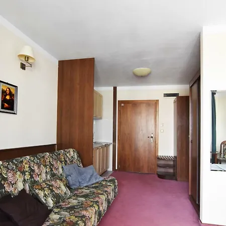Apartament Kameralny Колобжег